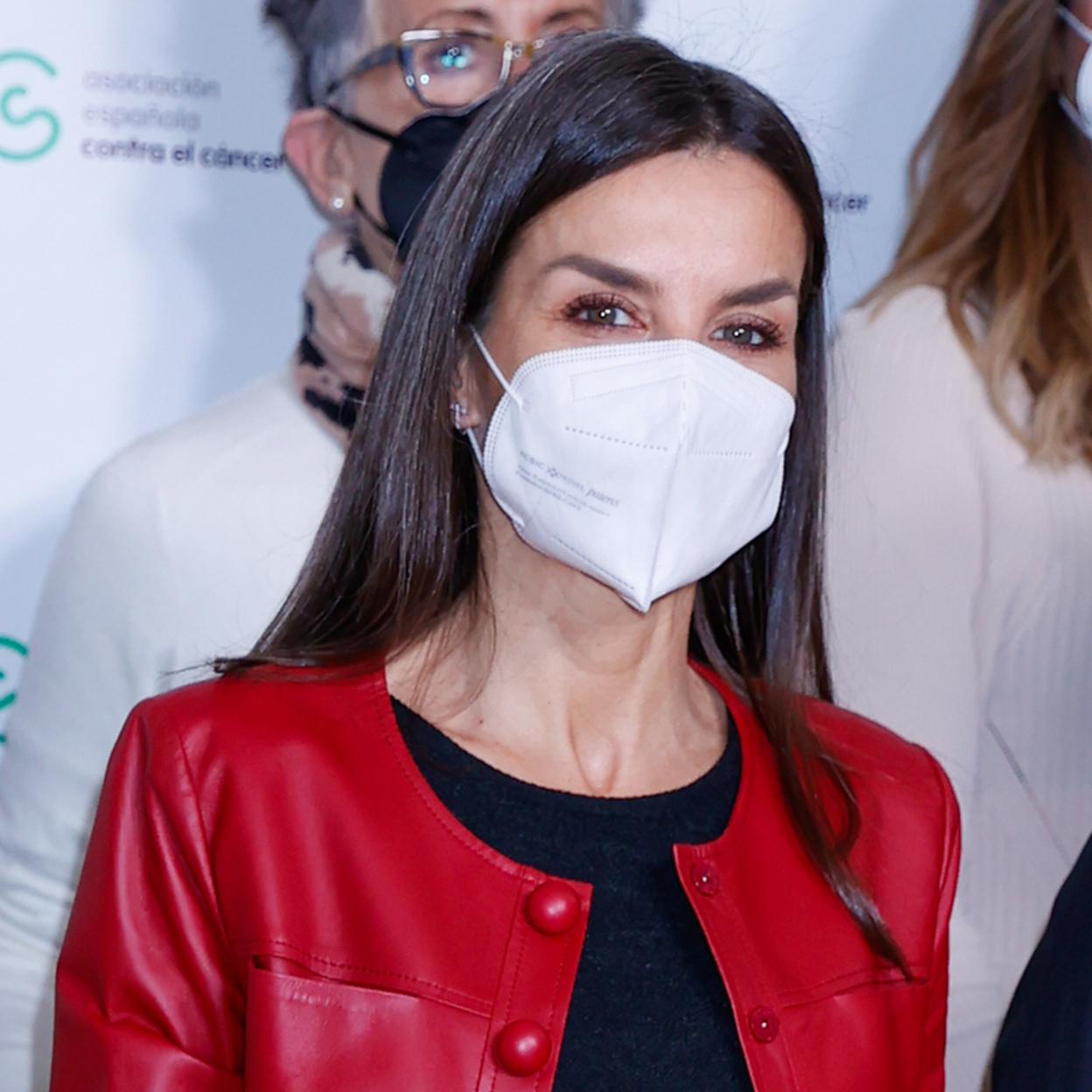 Pincha en la imagen para ver los mejores looks de la Riena Letizia.