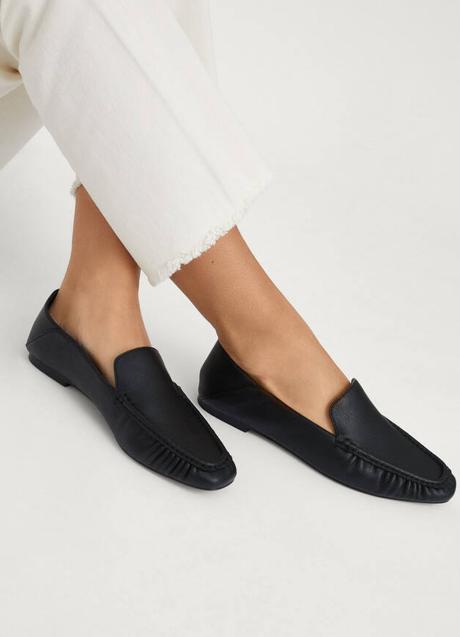 Imagen - Carmen de la Cruz ha combinado el abrigo con unos mocasines