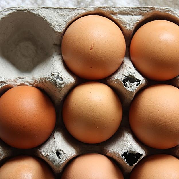 El número de huevos necesarios para una tortilla de tamaño medio es, al menos, de cuatro. 