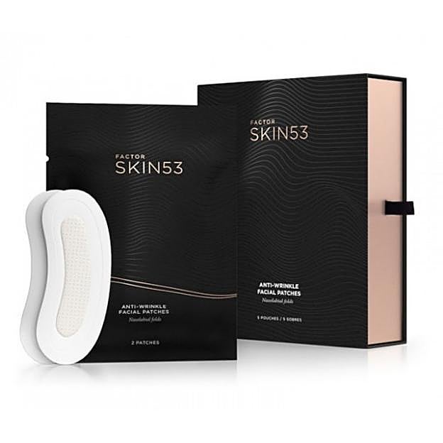 Imagen principal - Los parches efecto bótox que arrasan entre las famosas e influencers de más de 50 porque acaban con las arrugas