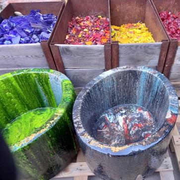Imagen secundaria 1 - La biblioteca de color de Orsoni contiene 3.500 colores de mosaicos.