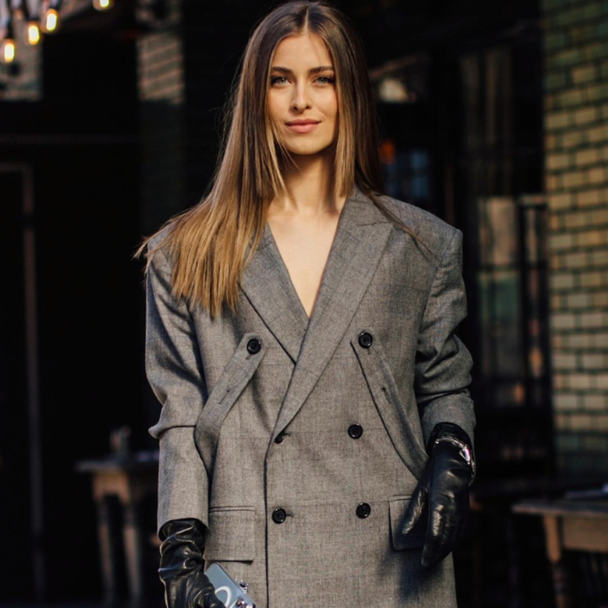 Si tú también consideras esencial la limpieza facial, echa un vistazo a los mejores limpiadores que verás pinchando en la imagen. 