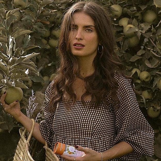 Tres perfumes cítricos con yuzu, la fruta japonesa que huele de maravilla y que llevan las fragancias frescas con más personalidad