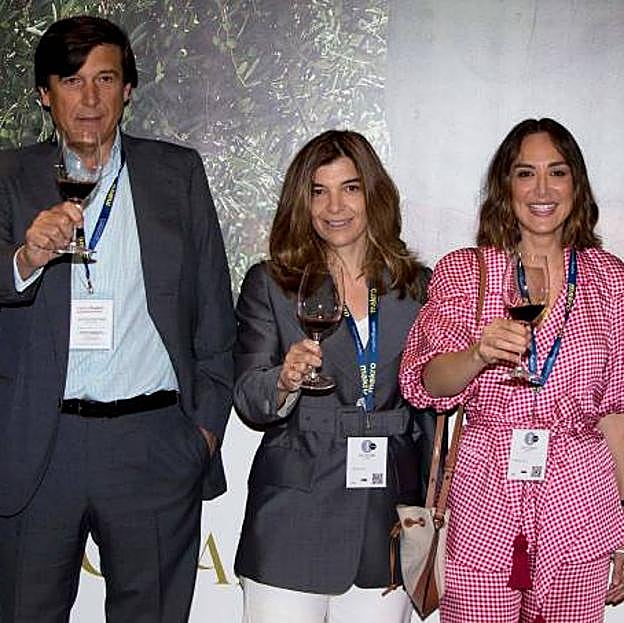 Los tres hijos mayores del Carlos Falcó con Manuel y Xandra de su matrimonio con con Jeannine Girod y Tamara de su matrimonio con Isabel Preysler.