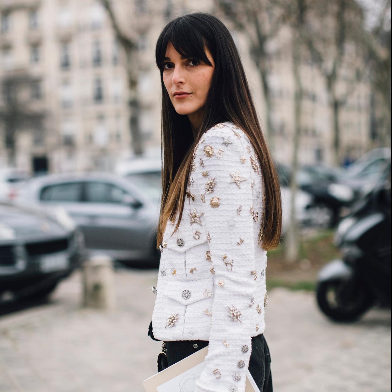 Mujer con pelo largo