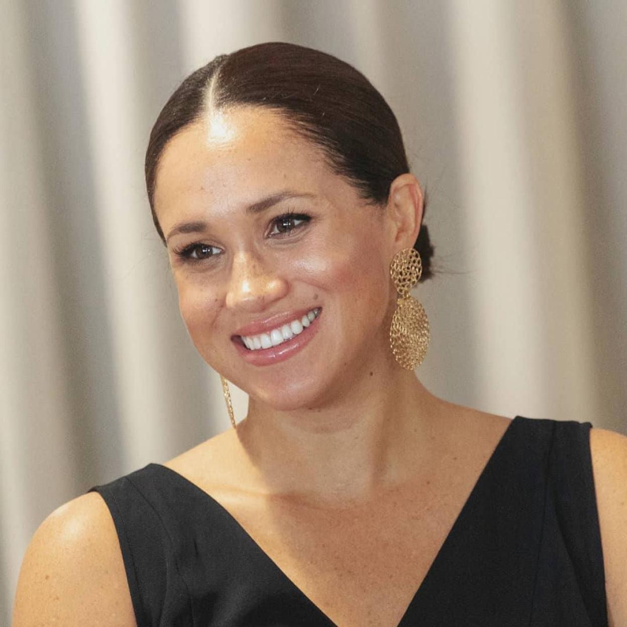 Pincha en la imagen para ver Las mejores cremas antiarrugas y mascarillas de noche que regeneran, reafirman y rejuvenecen mientras duermes