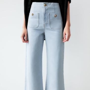 Imagen secundaria 1 - Los vaqueros en tonos pastel y con bolsillos delanteros son una apuesta segura para triunfar los próximos meses. ¿Rosa, azul, verde o blanco? Los encontrarás en Zara por 29,99 euros. 