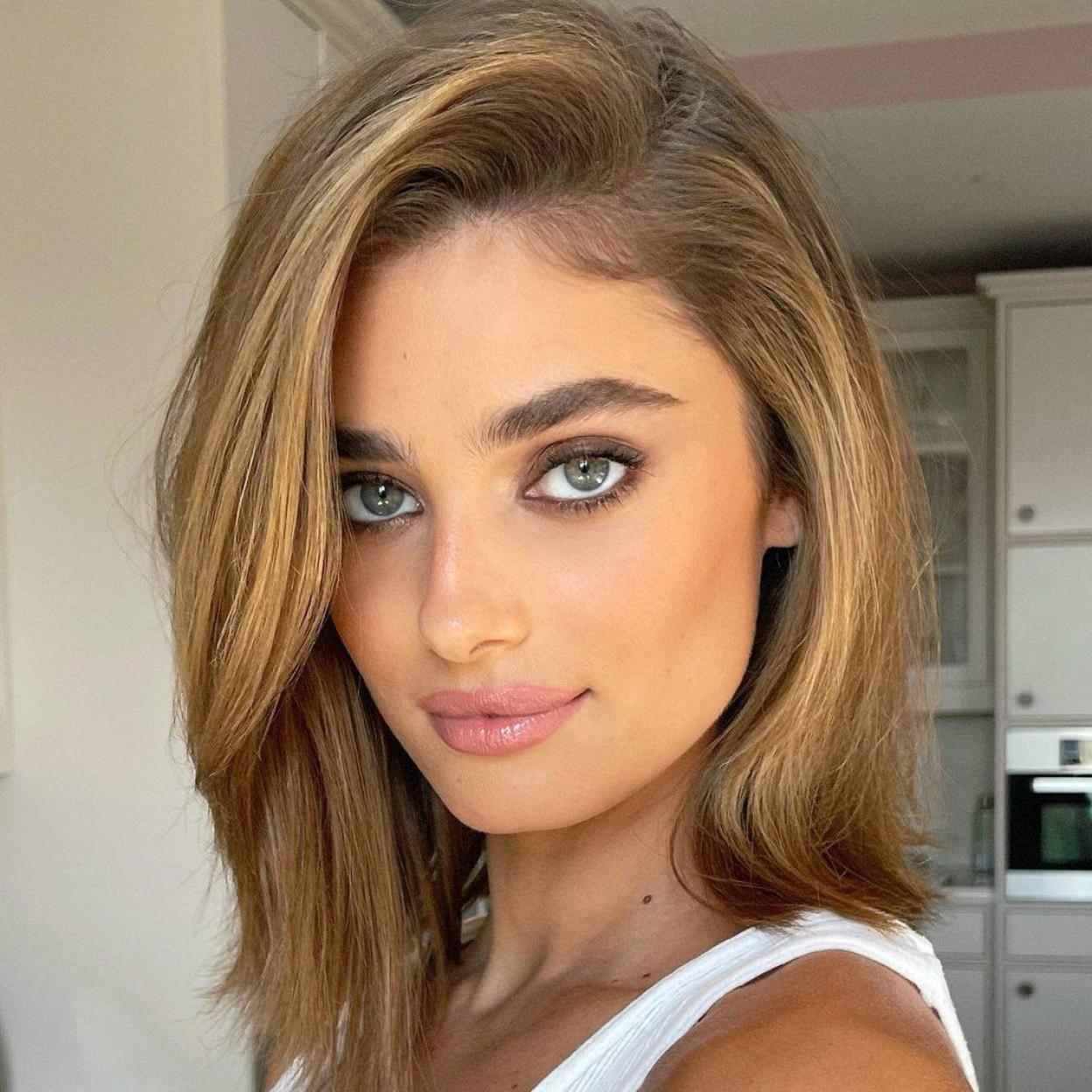 Pincha en la imagen para ver ¿Cejas rebeldes? Estos increíbles productos te ayudarán a domarlas y las tendrás tan perfectas que parecerá que te has hecho microblading