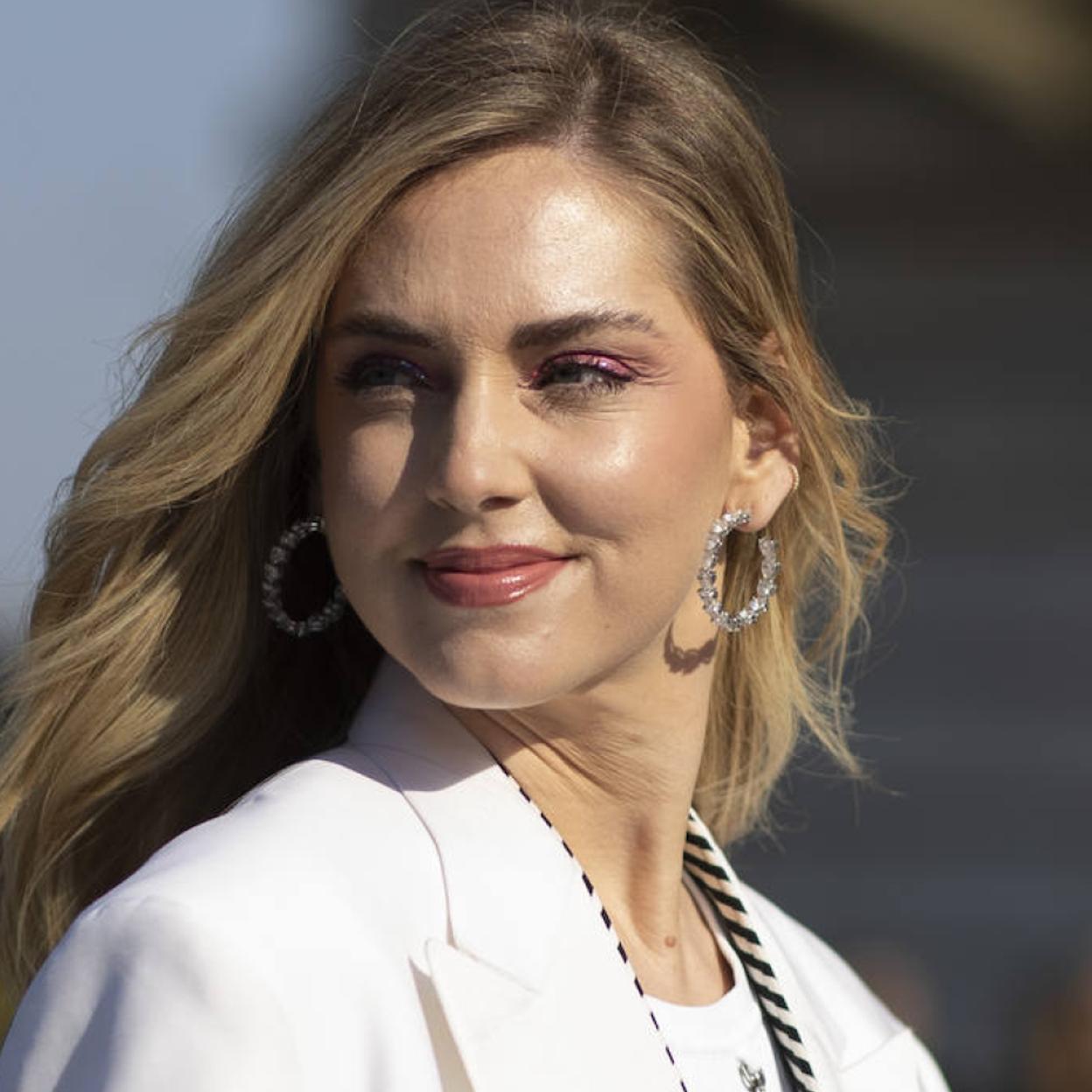 Pincha en la foto para ver qué activos antiedad deben llevar las cremas hidratantes más eficaces contra la pérdida de firmeza a partir de los 40