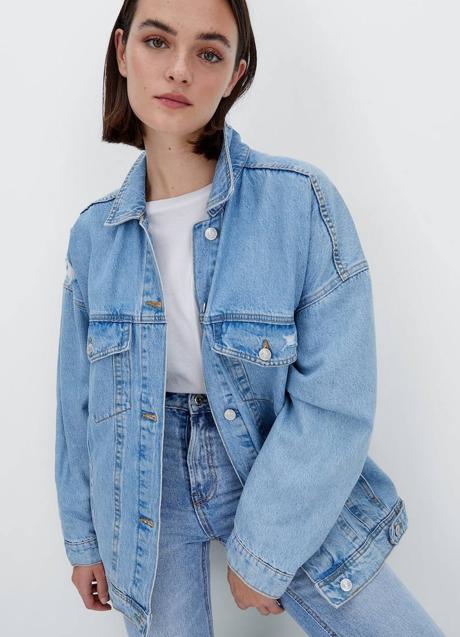 Imagen - La cazadora oversize tiene varios bolsillos