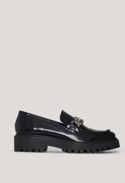 Imagen secundaria 2 - Dónde copiar los mocasines de Blanca Suárez para conseguir su look masculino y cómodo con el que ha triunfado en Instagram