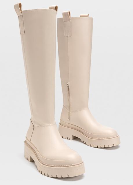 Imagen - Botas de agua de Stradivarius.