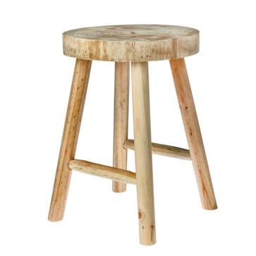 Imagen secundaria 1 - Taburete de madera de MuyMucho (70 €) y jarrón de PortobelloStreets (125 €)