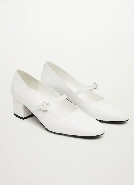 Imagen - Merceditas con tacón cómodo de la nueva colección de primavera de Mango (69,99 euros).