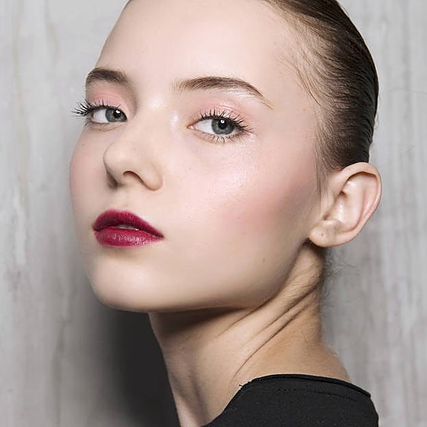 Estos correctores con acabado natural y larga duración lo hacen todo a la vez: disimulan ojeras, borran arrugas y aportan luminosidad para rejuvenecer la mirada