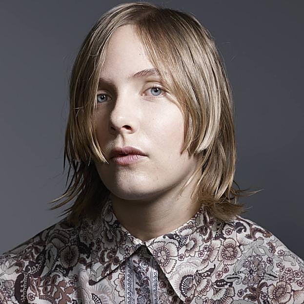 Marieke Lucas Rijneveld: «Aún estoy explorando el modo de convertirme en el chico que ansío ser»