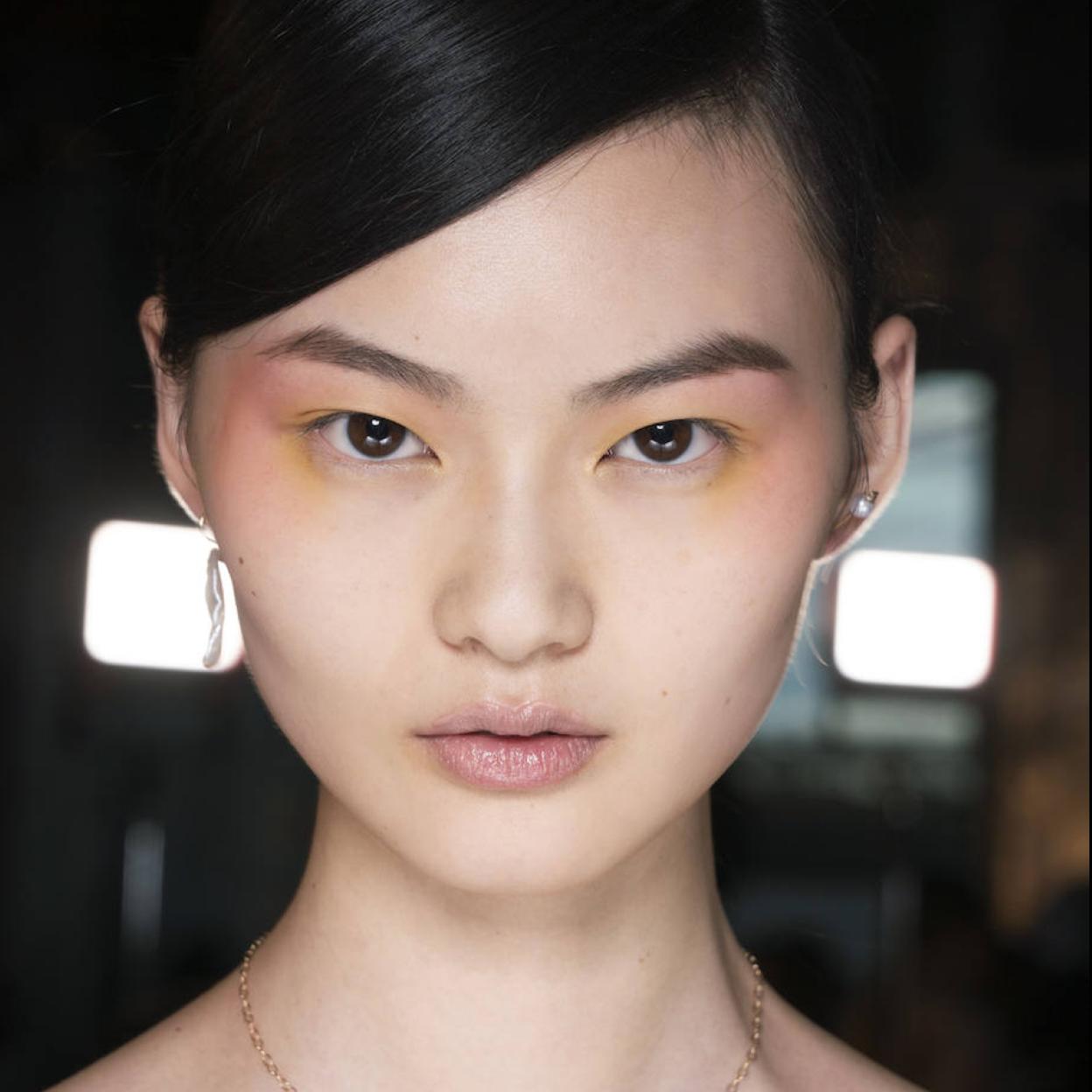 Pincha en la imagen para ver Antiedad, low cost, para piel sensible: estos son los sérums de vitamina C favoritos de las farmacéuticas