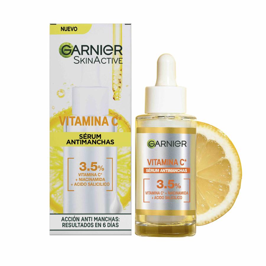 Este sérum con vitamina C ha arrasado en Asia gracias a su fórmula con un 3,5% de vitamina C, niacinamida y ácido salicílico, que consigue reducir el tono de las manchas de la piel y reducir los poros. Con su uso, se potencia la luminosidad del rostro. (12,95 euros)