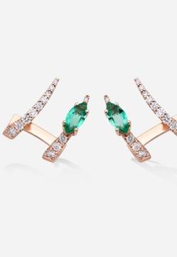 Imagen secundaria 2 - Los complementos de la reina Letizia.