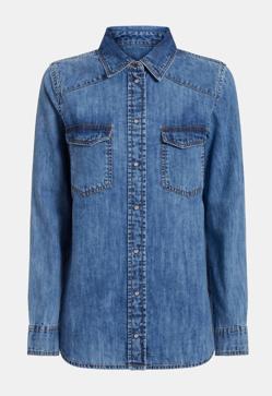 Imagen secundaria 2 - Las influencers (y Vicky Martín Berrocal) confirman que el look vaquero con vaquero es la idea low cost que rejuvenece a los 50