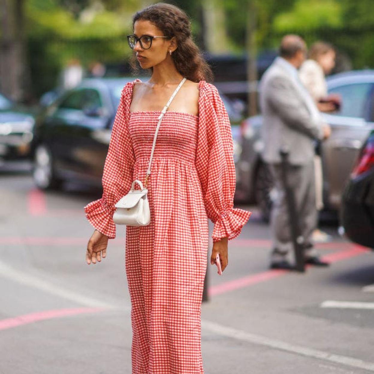 Pincha en la foto para ver vestidos de punto, la forma más fácil de conseguir un look de entretiempo que sea cómodo y favorecedor