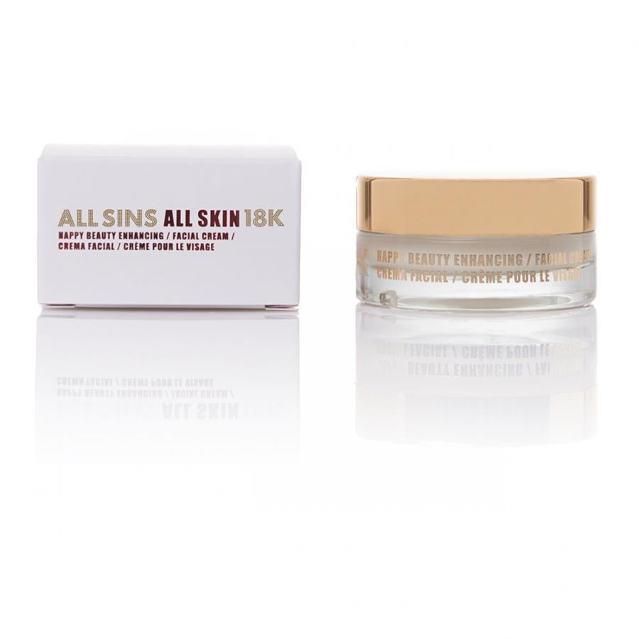 La crema hidratante Happy Beauty Enhancing de All Sins 18K combina oro, ácido hialurónico y células madre para crear un producto multifunción perfecto para todo tipo de pieles. Sus propiedades nutritivas, su capacidad para retrasar el envejecimiento cutáneo y su efecto reafirmante, hacen que sea un producto rejuvenecedor perfecto (82,45 euros).