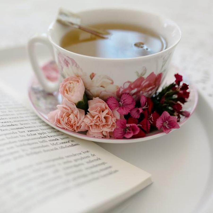 Gracias a su alto contenido en ácido pantoténico, los estigmas de maíz activan el proceso de lipólisis, lo cual es la clave para conseguir perder esos kilos que nos sobran. Además, la infusión de estigmas de maíz reduce el apetito y ayuda a eliminar las toxinas acumuladas en el organismo gracias a su efecto diurético.