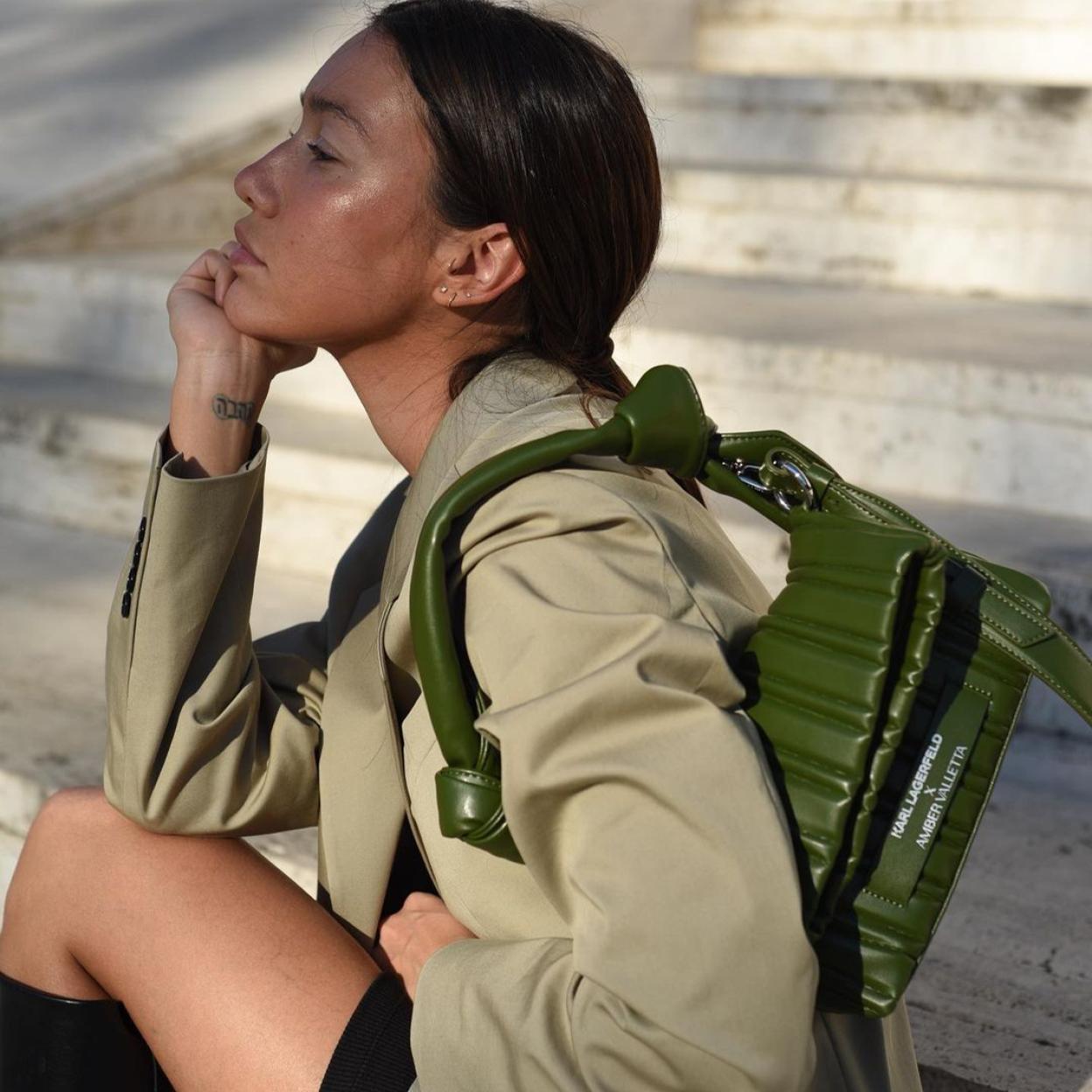 Pincha en la imagen para ver los mejores looks urbamos de la primavera.