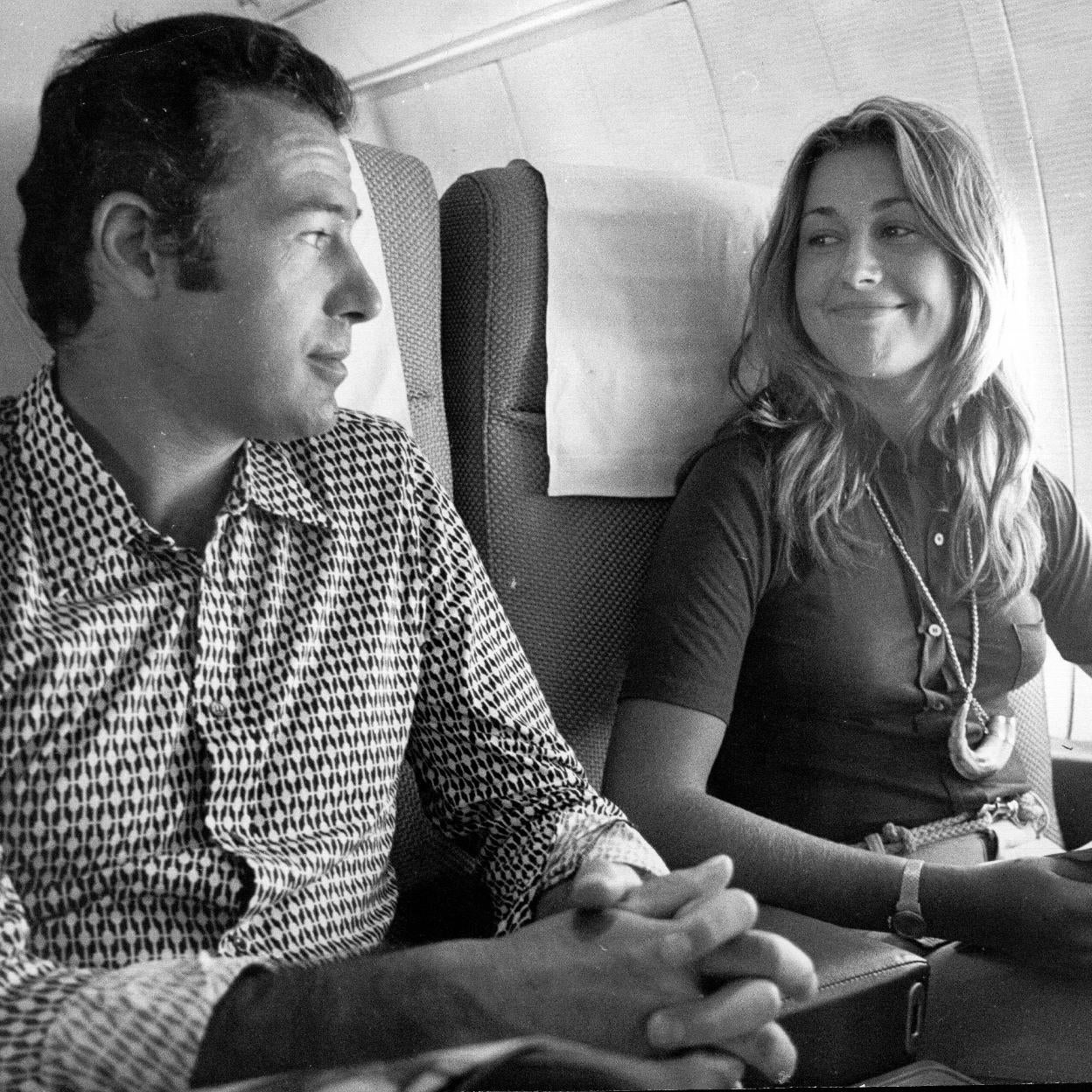 Carmen Martínez Bordiú y Alfonso de Borbón.