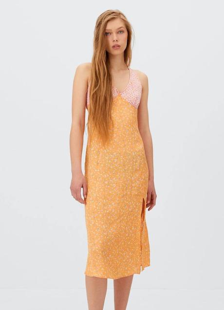 Imagen - El vestido midi tiene un precio de 29,99 euros