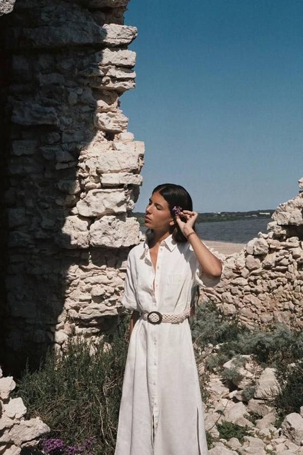 Este de Zara está confeccionado con lino y algodón