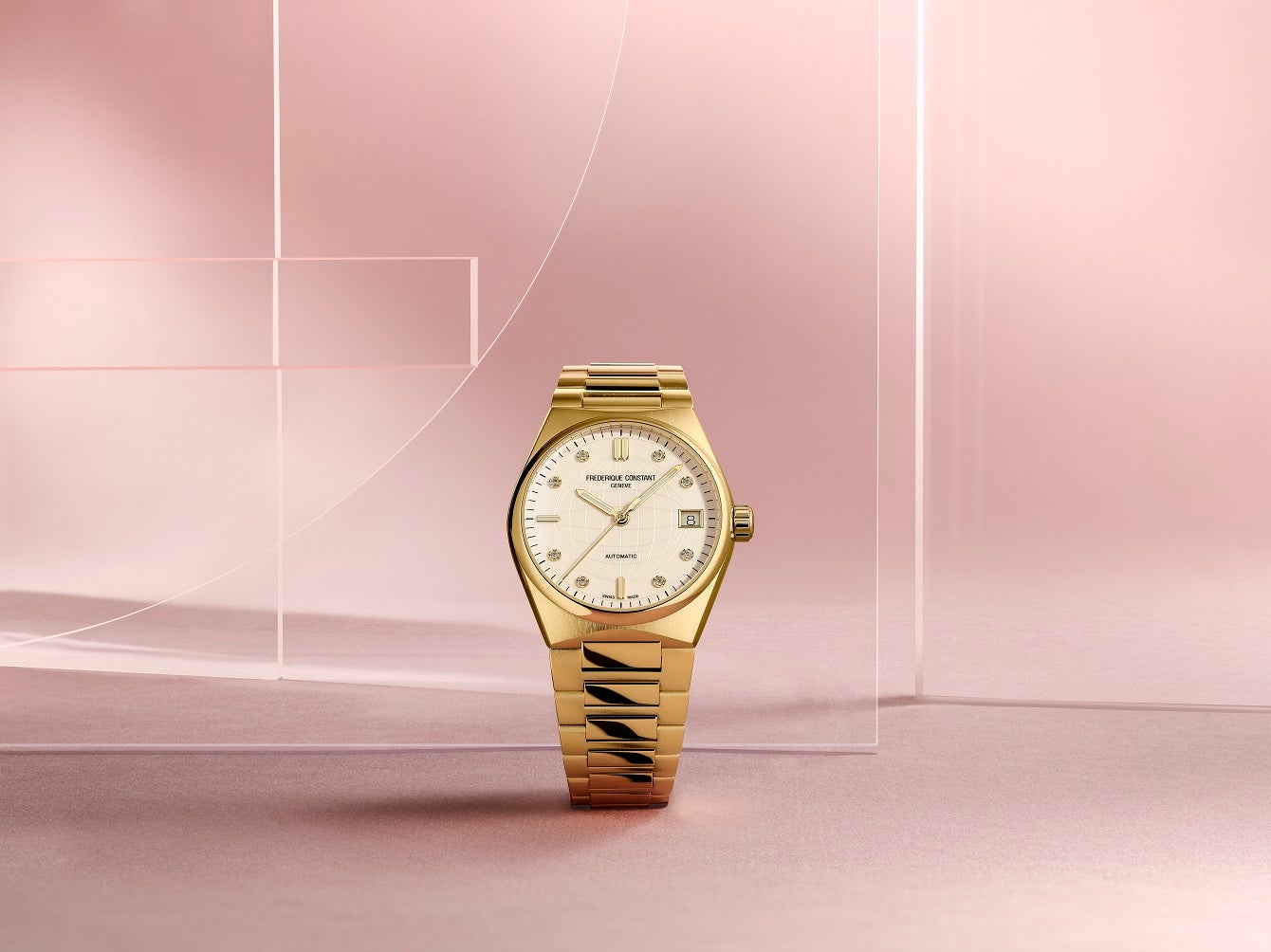 Si tu madre es de las clásicas, de esas que aún disfrutan llevando un buen reloj atemporal, el nuevo modelo Slimline Ladies Moonphase de Frederique Constant es un acierto. Swiss made que no falla nunca (c.p.v.).