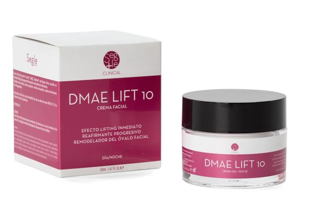 Mejora la firmeza y elasticidad de la piel, así como remodela el óvalo facial. Consigue un efecto flash o de buena cara inmediato y elimina los signos de la fatiga. Contiene un 10% de DMAE, con efecto hidratante, relleno tensor y reafirmante; Zirhafirm, que incentiva la síntesis de colágeno; manteca de karité, que contiene ácidos grasos omega 3 y 6 que le confieren una gran capacidad suavizante, hidratante y emoliente; Vitamina E, con gran poder antioxidante; y silicio orgánico, que aorta resistencia y fuerza a los tejidos manteniendo la piel joven y elástica. Precio: 31,12 euros en la web de Segle Clinical (precio habitual: 38,90 euros).