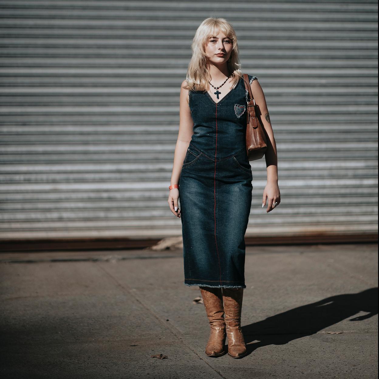 Hemos encontrado el vestido vaquero que cuesta menos de 10 euros y es el más fresquito de la temporada