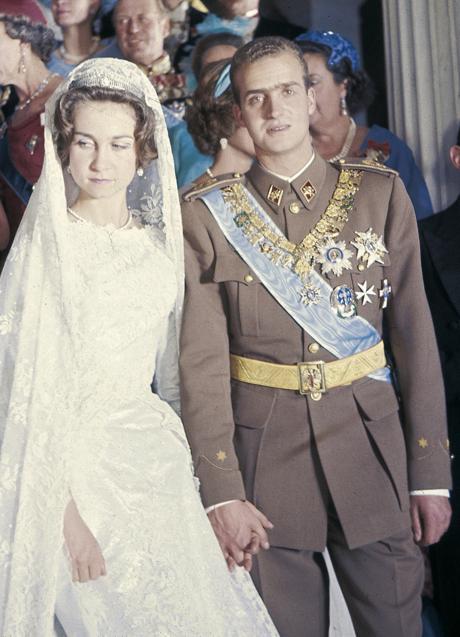 Imagen - Don Juan Carlos y la Princesa Doña Sofía tras la boda.