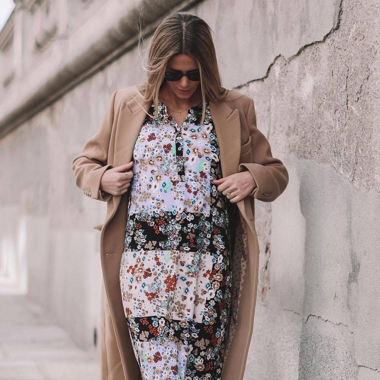 Pincha en la imagen para ver Los vestidos camiseros (baratos y muy ponibles) que van a conquistar a las mujeres mayores de 50 porque son súper rejuvenecedores