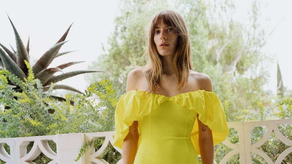 El amarillo será el color estrella de la temporada (y estas son las mejores compras para llevarlo sin miedo) 