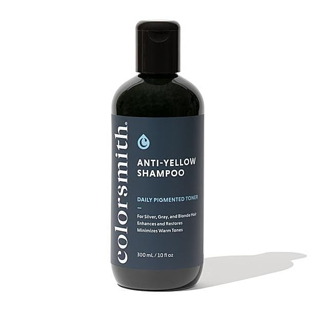 Champú para pelo blanco, platino y rubios nórdicos Anti-Yellow Shampoo de Colorsmith. (15 euros/300ml).
