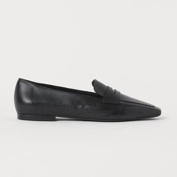 Imagen secundaria 1 - Estos mocasines te salvará cualquier look de entretiempo