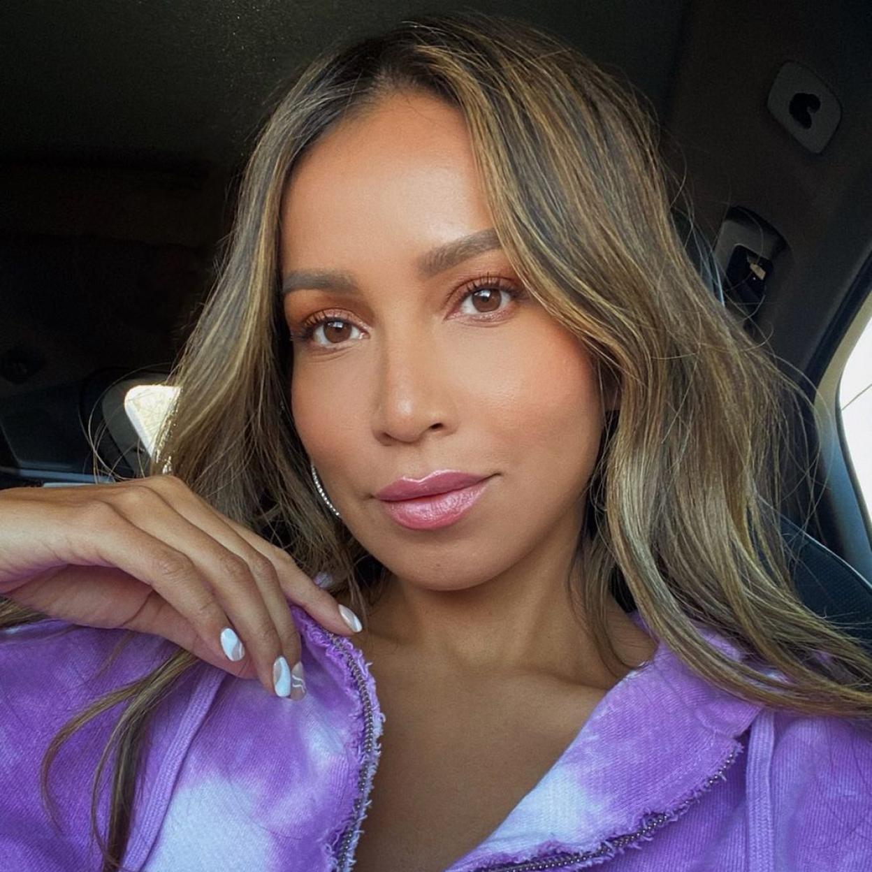 Pincha en la imagen para descubrir los tratamientos para cuidar el contorno de ojos.