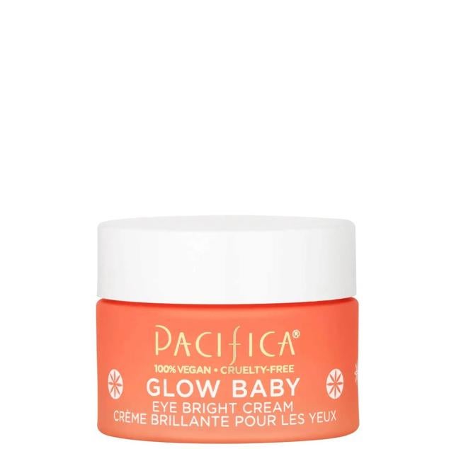 Un contorno iluminador que difumina las arrugas y aumenta la energía para revitalizar la mirada y hacer que se sienta descansada. La combinación de extracto de manzana, ácido hialurónico, té verde, escualeno, cafeína y vitamina C consigue refrescar, hidratar, descongestionar, tersar y despigmentar la zona casi al instante y hará que la piel funcione de manera correcta para que siempre luzca joven y despierta.