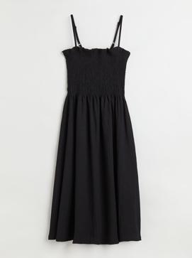 Imagen secundaria 1 - Agotado y con lista de espera: el vestido fruncido de H&amp;M que enamora para verano