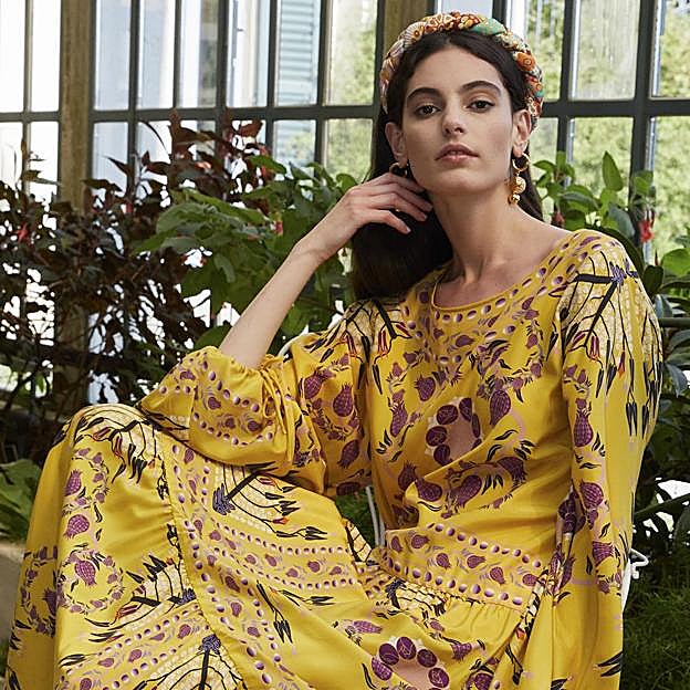 Este perfume cítrico baratísimo de farmacia cuesta menos de 10 euros y es ideal para llevar a diario