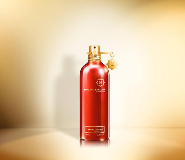 Wood on Fire de Montale Parfums tiene salidas de limón, cedro e incienso