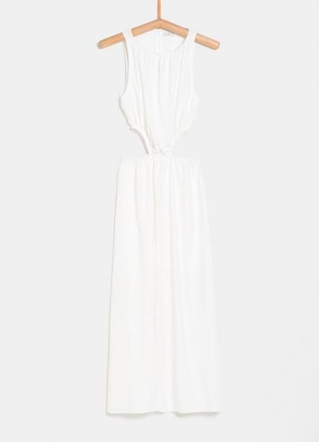 Imagen - Es un vestido blanco midi que puedes comprar en Carrefour.