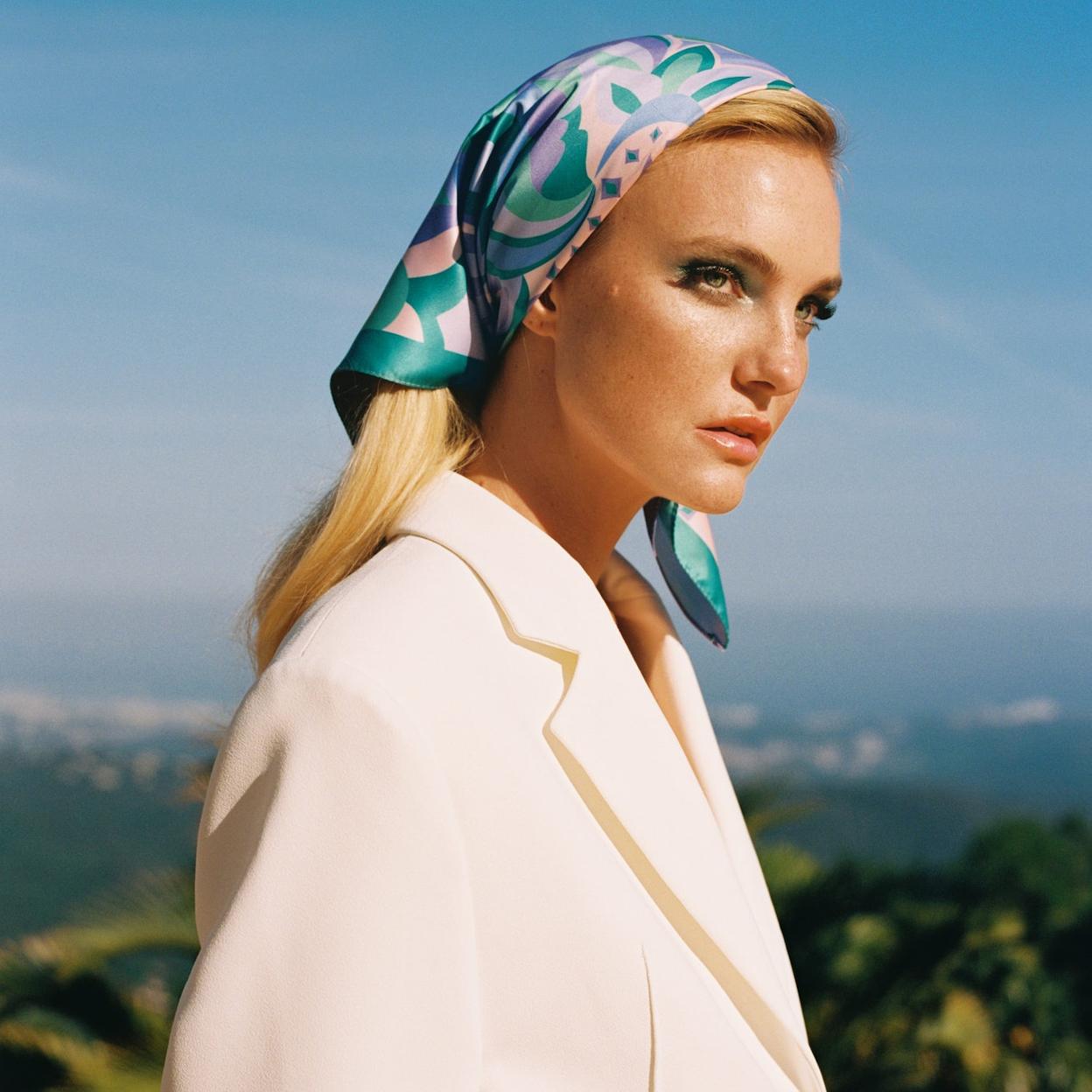 Si tienes manchas en la cara, sigue los consejos de esta farmacéutica y compra uno de estos potentes sérums despigmentantes