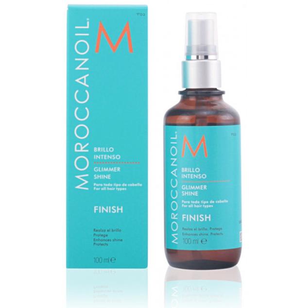Spray Brillo Intenso de Moroccanoil es un spray para dar acabado final que atrae y refleja la luz dando un hermoso brillo al cabello. Está impregnado con aceite de argán, vitaminas y antioxidantes y además protege el cabello contra los agentes ambientales como el sol, agua salada y cloro. Precio:  23,38 euros en Amazon .