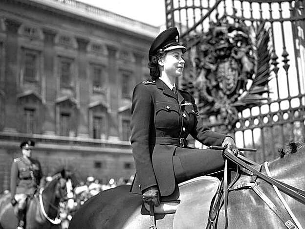 La reina durante el desfile Trooping the Colour, en su caballo. D.R:
