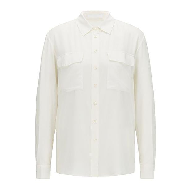 Imagen principal - Los detalles del look de la reina Letizia.