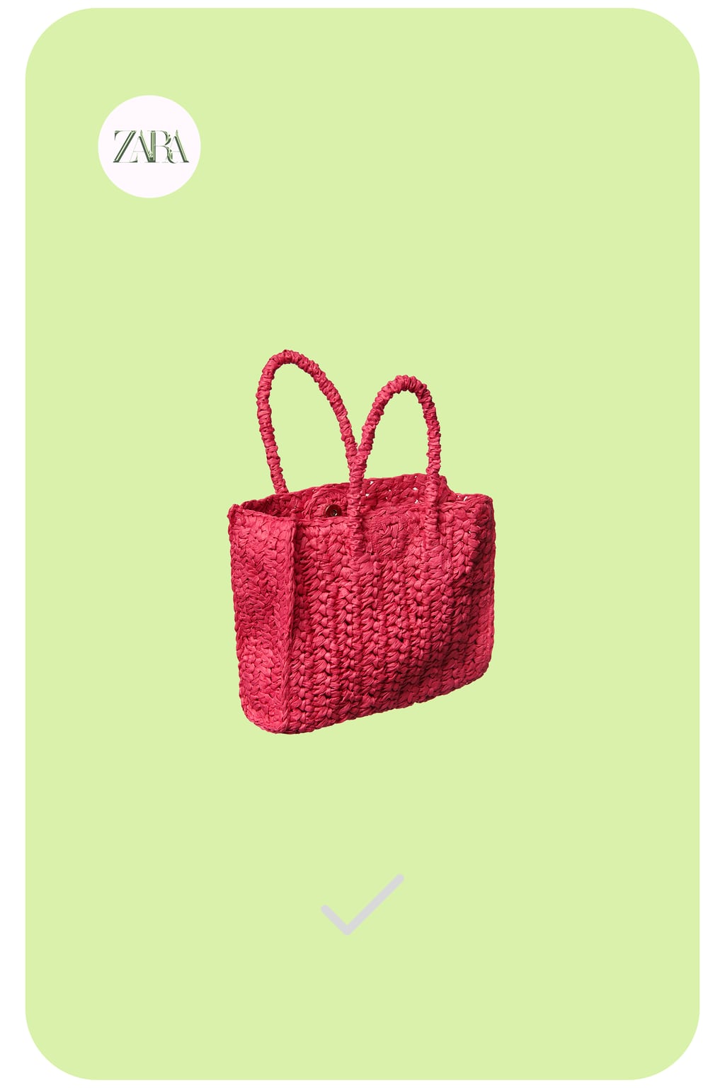 Es tiempo de complementos con sabor veraniego y en ningún armario puede faltar un bolso de rafia. Este de tamaño mini en color rosa fresa es la opción perfecta. Bolso trenzado de Zara (19,99 euros)